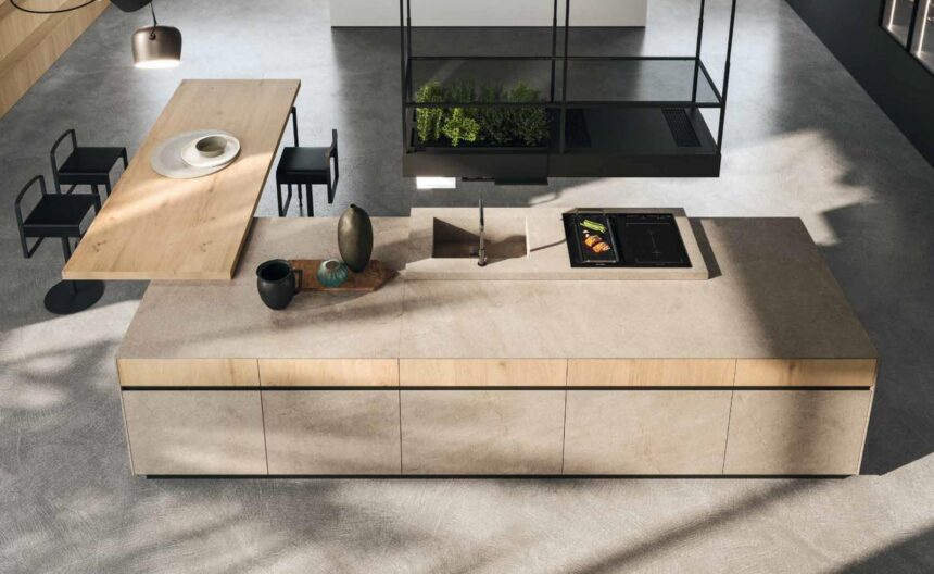 AK 04 кухня, Arrital