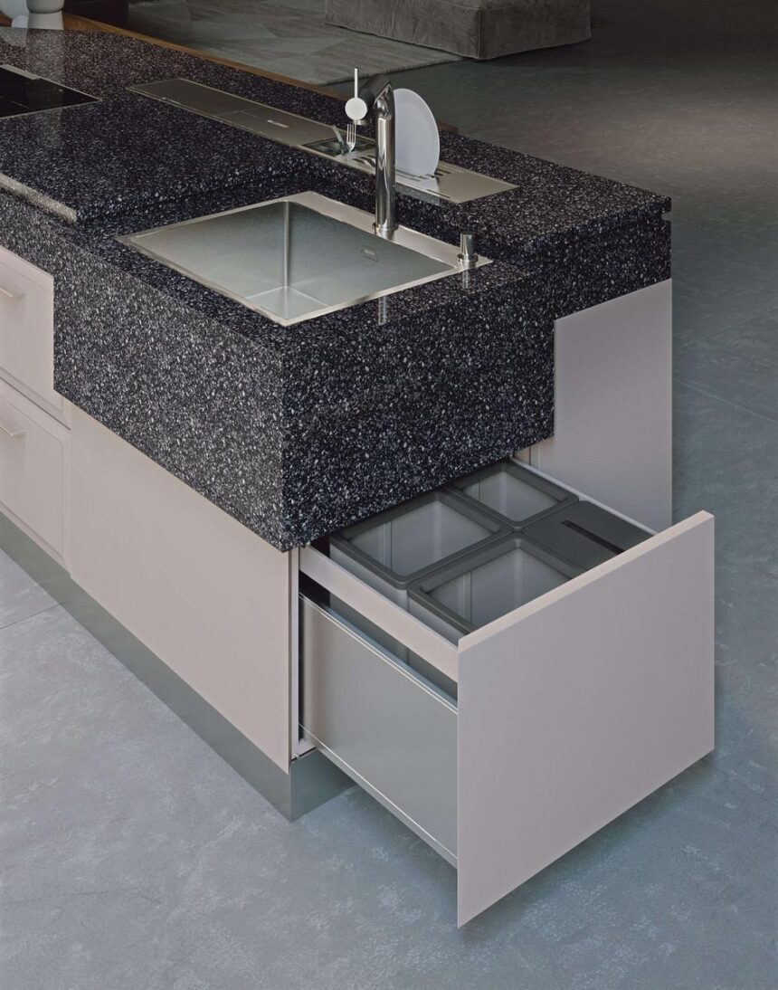 Essenza Supernatural Original кухня, Martini Interiors